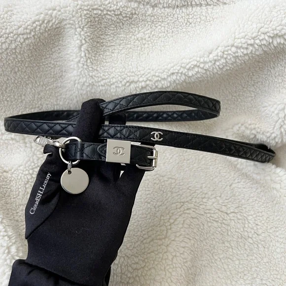 Auth Chanel Black Quilted CC Logo Dog Collar & Leash Set - Size Small - Picture 1 of 15